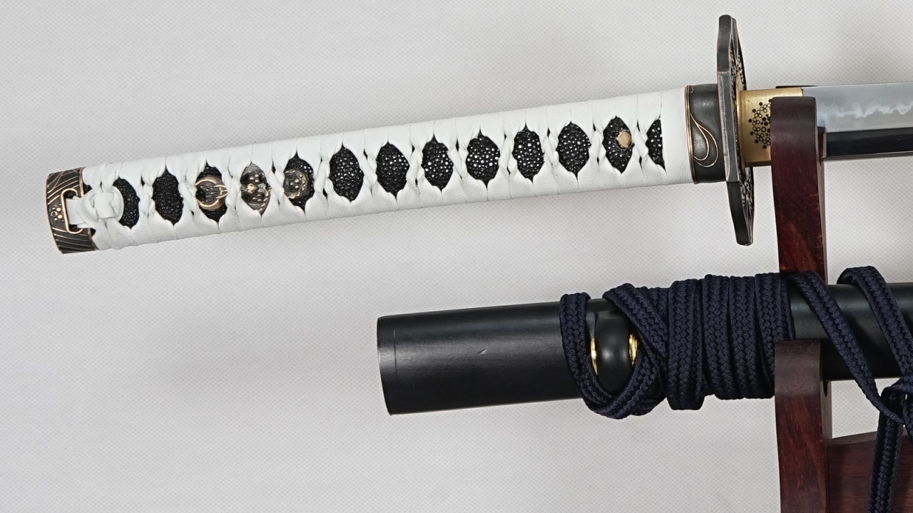 Yamato Devil May Cry 5 Katana - Honsanmai 32.768 Damascus